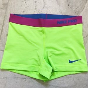 Women’s Nike Pro Dri Fit compression shorts